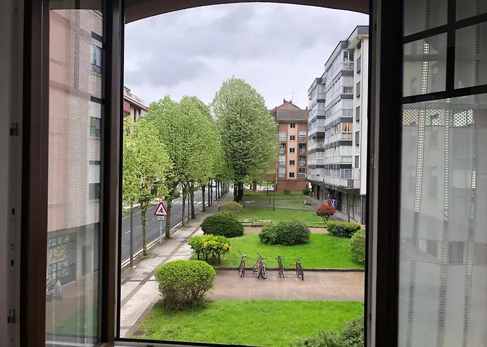 Apartamento Con Garaje En El Centro De Zumaia